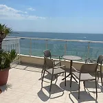 Aphrodite Beach فندق نيسيبار