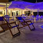 Aphrodite Beach نيسيبار