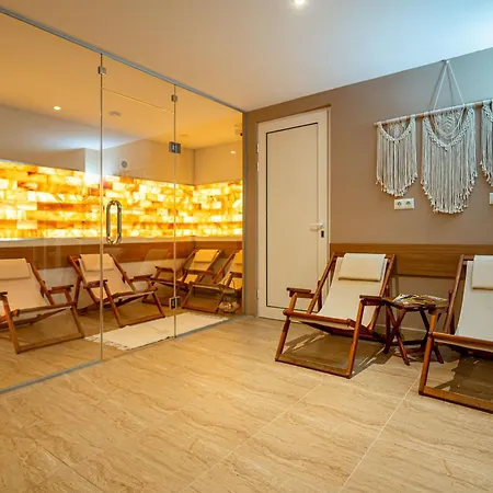 Aphrodite Hotel 4*