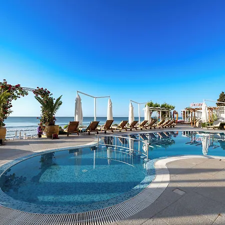 Aphrodite Hotel 4*
